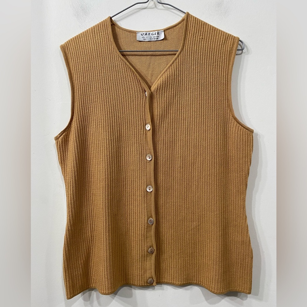 Jaeger Vest/ Sleeveless Top/ Blouse Mother of Pearl Buttons Cotton in Tan M